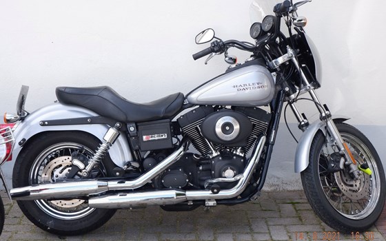 Gebrauchtmotorrad Harley-Davidson Dyna Super Glide T-Sport FXDXT - Bild 28