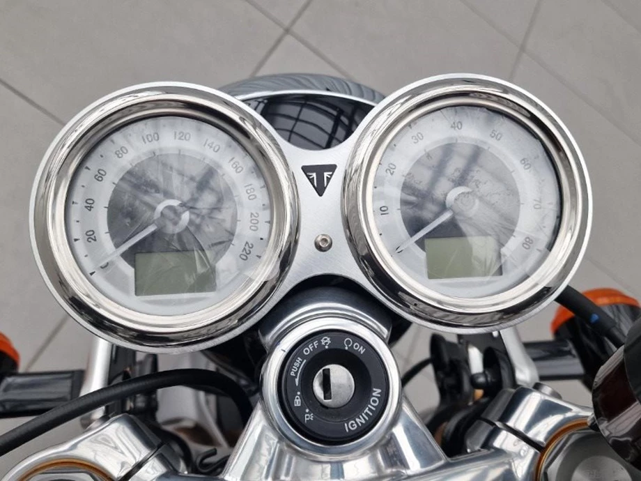 Angebot Triumph Thruxton Bild 20: Angebot Triumph Thruxton
