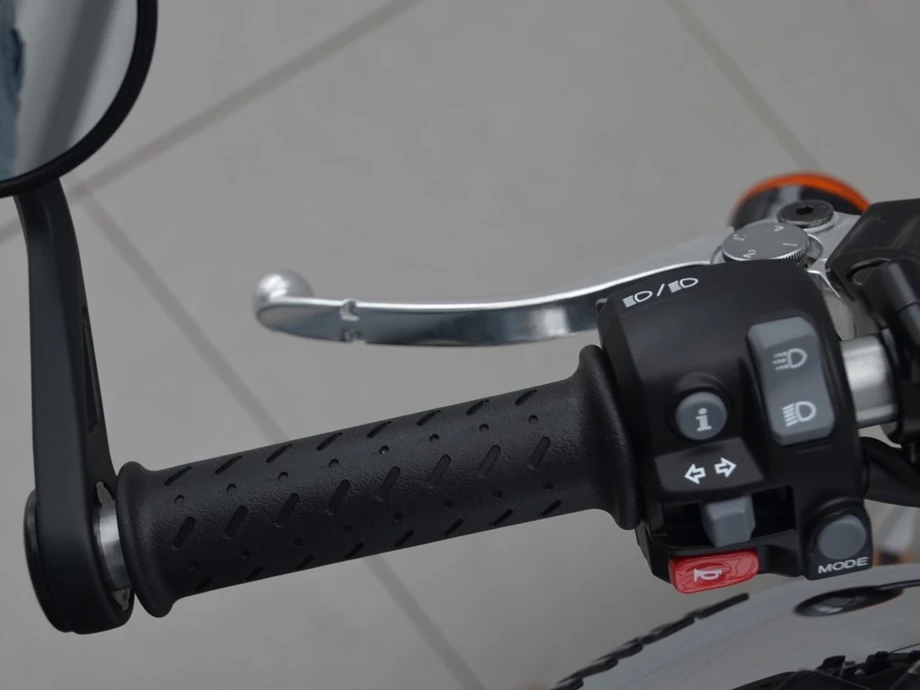 Angebot Triumph Thruxton Bild 10: Angebot Triumph Thruxton