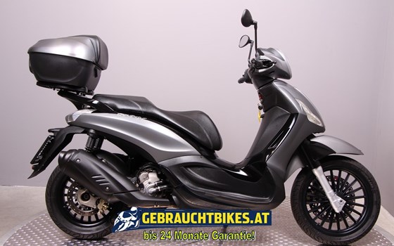 Gebrauchtmotorrad Piaggio Beverly 300 - Bild 1 Gebrauchtmotorrad Piaggio Beverly 300 - Bild 1