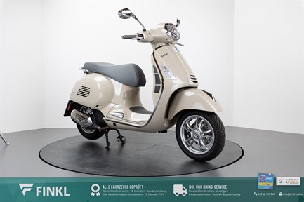 Vespa GTS 125