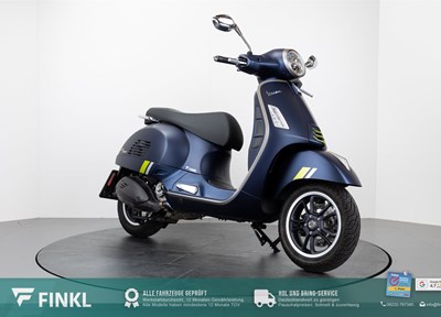 GEBRAUCHTE Vespa GTS 300