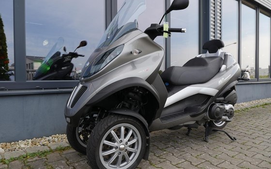Gebrauchtmotorrad Piaggio MP3 400 - Bild 7