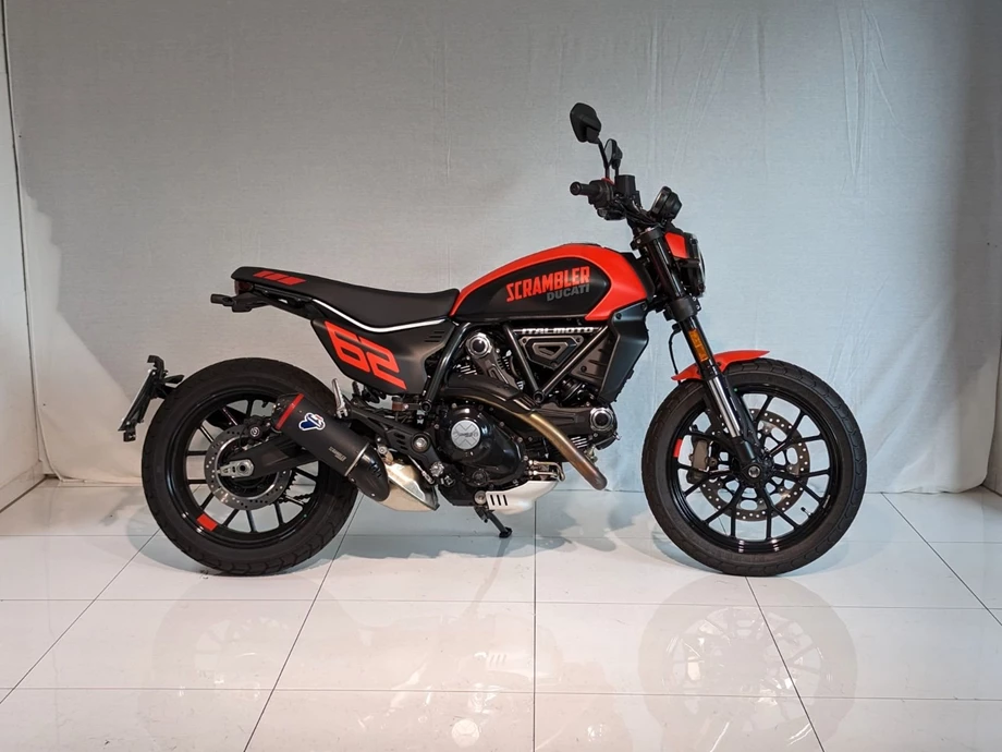 Angebot Ducati Scrambler Full Throttle Bild 2: Angebot Ducati Scrambler Full Throttle