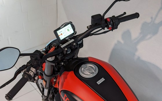 Gebrauchtmotorrad Ducati Scrambler Full Throttle - Bild 8