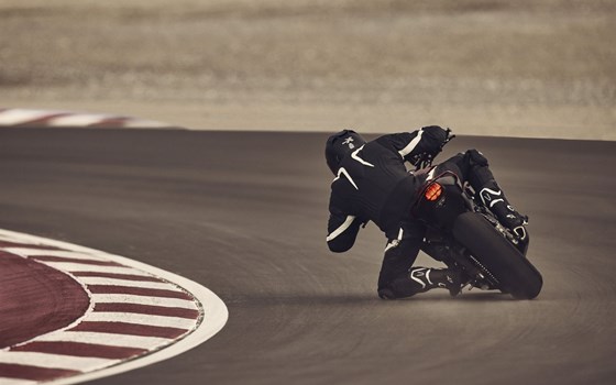 Neufahrzeug Triumph Street Triple 765 RS - Bild 13