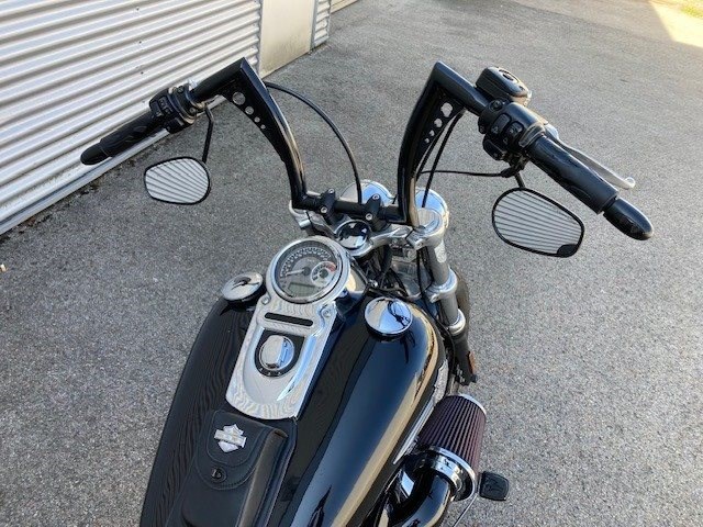 Harley-Davidson Dyna Fat Bob FXDF (Vivid Black) - Bild 4