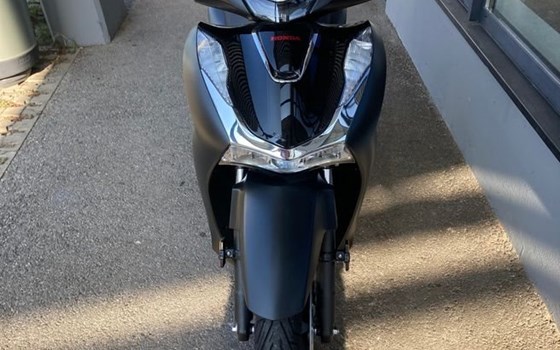 Neufahrzeug Honda SH125i - Bild 4 Neufahrzeug Honda SH125i - Bild 4