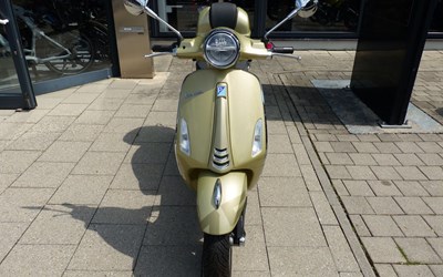 Vespa Primavera 50