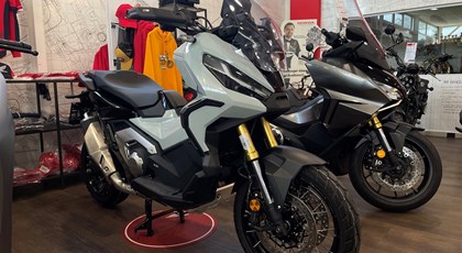 Neumotorrad Honda X-ADV