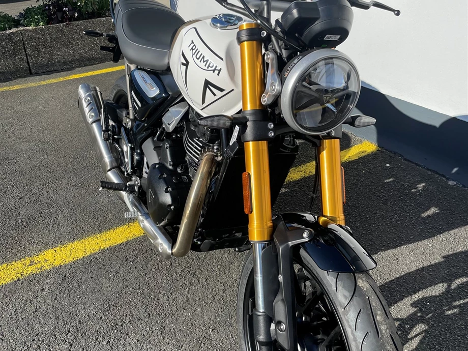 Angebot Triumph Speed 400 Bild 7: Angebot Triumph Speed 400