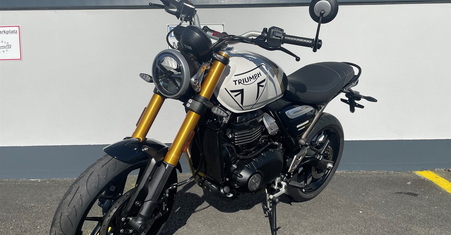 Zum Vergrößern bitte anklicken! Angebot Triumph Speed 400