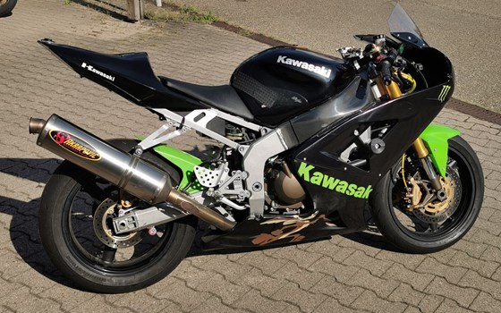 Gebrauchtmotorrad Kawasaki Ninja ZX-6R 636 - Bild 2