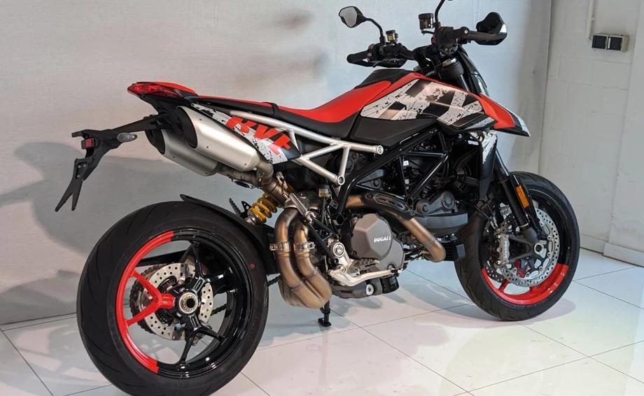 Angebot Ducati Hypermotard 950 RVE Bild 6: Angebot Ducati Hypermotard 950 RVE