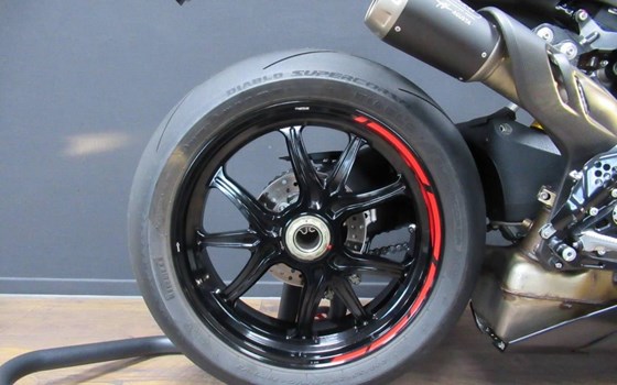 Gebrauchtmotorrad MV Agusta Brutale 1000 RR - Bild 5