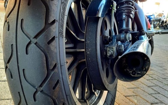 Gebrauchtmotorrad Harley-Davidson Sportster XL 883 R Roadster - Bild 7