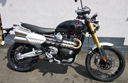 Neumotorrad Triumph Scrambler 1200 XE