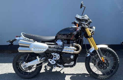 Neumotorrad Triumph Scrambler 1200 XE