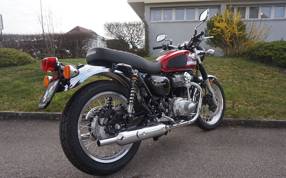 Motorrad Occasion Kawasaki W800 - Bild 4