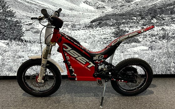 Gebrauchtmotorrad Oset 16.0 Racing - Bild 3 Gebrauchtmotorrad Oset 16.0 Racing - Bild 3