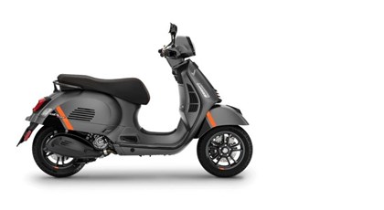 Neumotorrad Vespa GTS 300 Super Tech