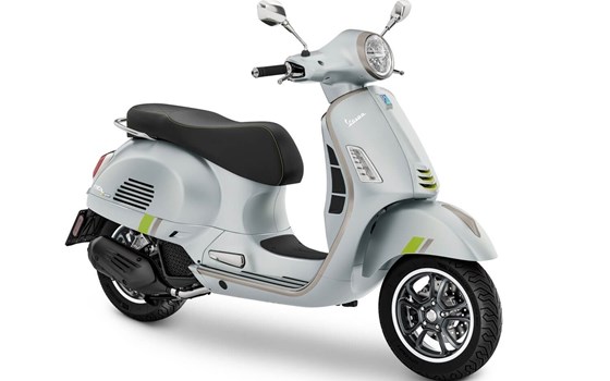 Neufahrzeug Vespa GTS 125 Supertech iGET - Bild 1