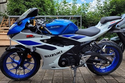 Suzuki GSX-R 125