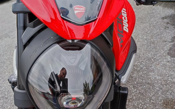Gebrauchtmotorrad Ducati Monster + - Bild 8 Gebrauchtmotorrad Ducati Monster + - Bild 8