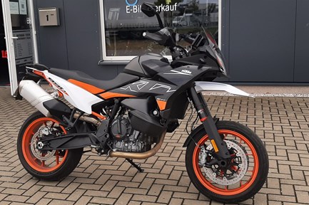 KTM 890 SMT