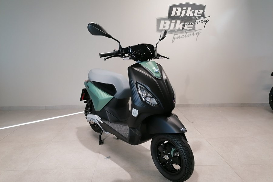 Piaggio 1 Active