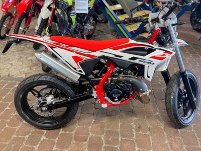 RR 50 Motard Sport