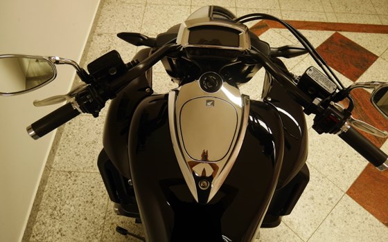 Gebrauchtmotorrad Honda GL 1800 Goldwing - Bild 14 Gebrauchtmotorrad Honda GL 1800 Goldwing - Bild 14