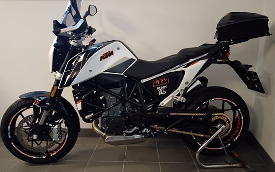 Gebrauchtmotorrad KTM 690 Duke - Bild 3 Gebrauchtmotorrad KTM 690 Duke - Bild 3