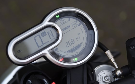 Gebrauchtmotorrad Ducati Scrambler 1100 - Bild 13