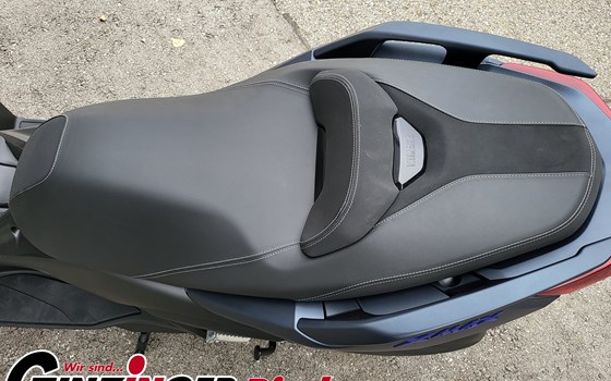 Neufahrzeug Yamaha XMAX 300 - Bild 5 Neufahrzeug Yamaha XMAX 300 - Bild 5