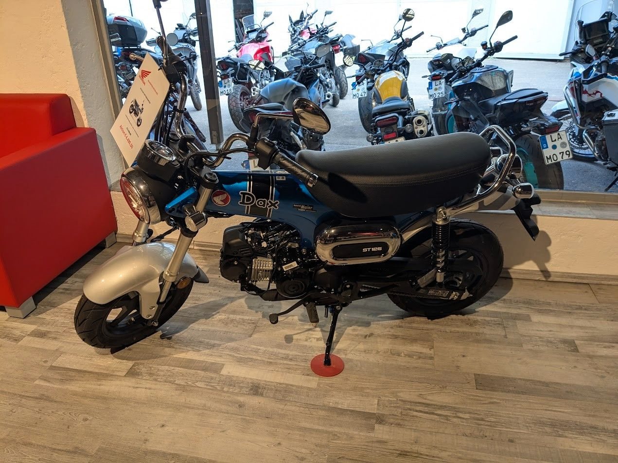Honda Dax 125 Minibike - Sommer Kampagne