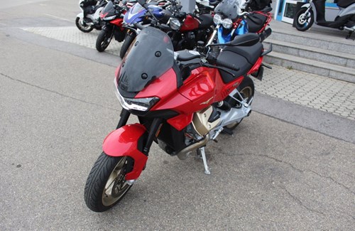 Gebrauchtmotorrad Moto Guzzi V100 Mandello