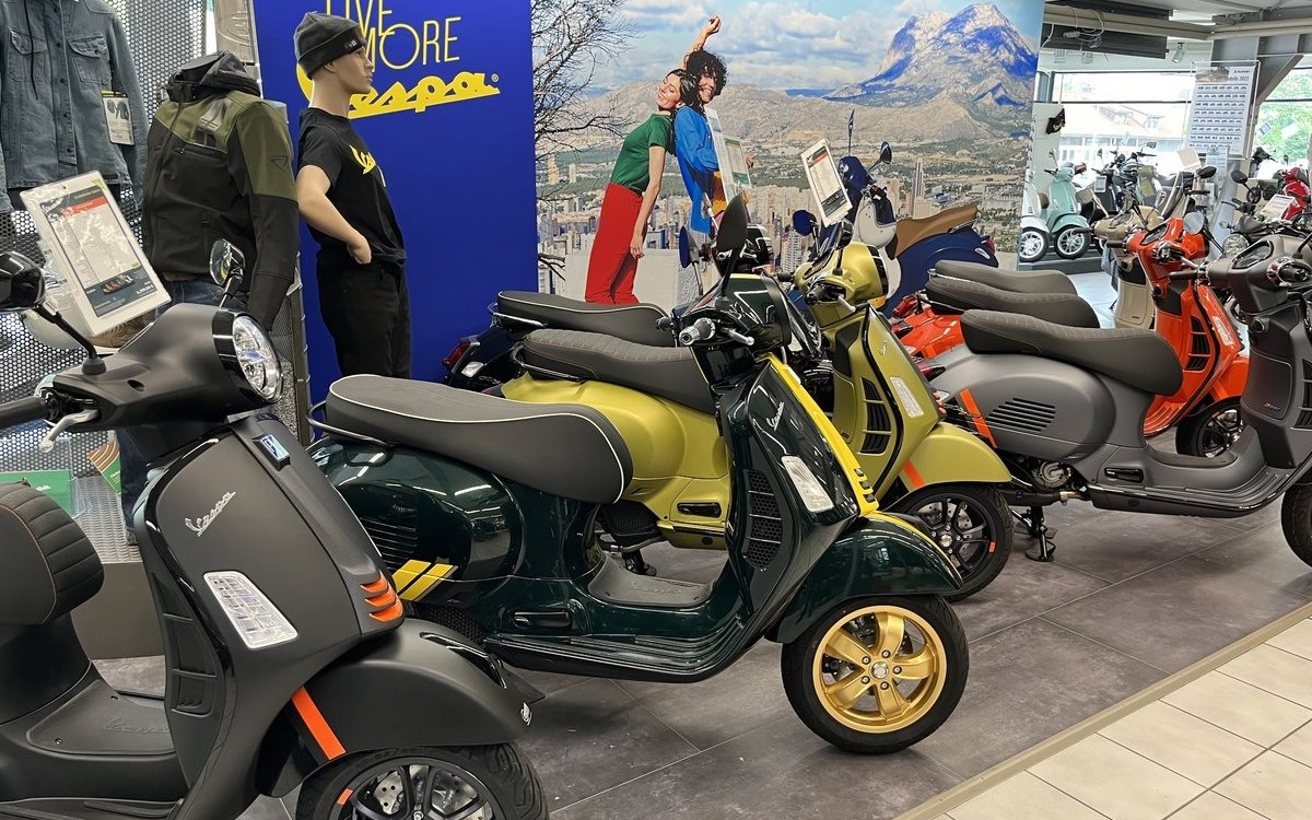 Angebot Vespa GTS 125 Super Tech