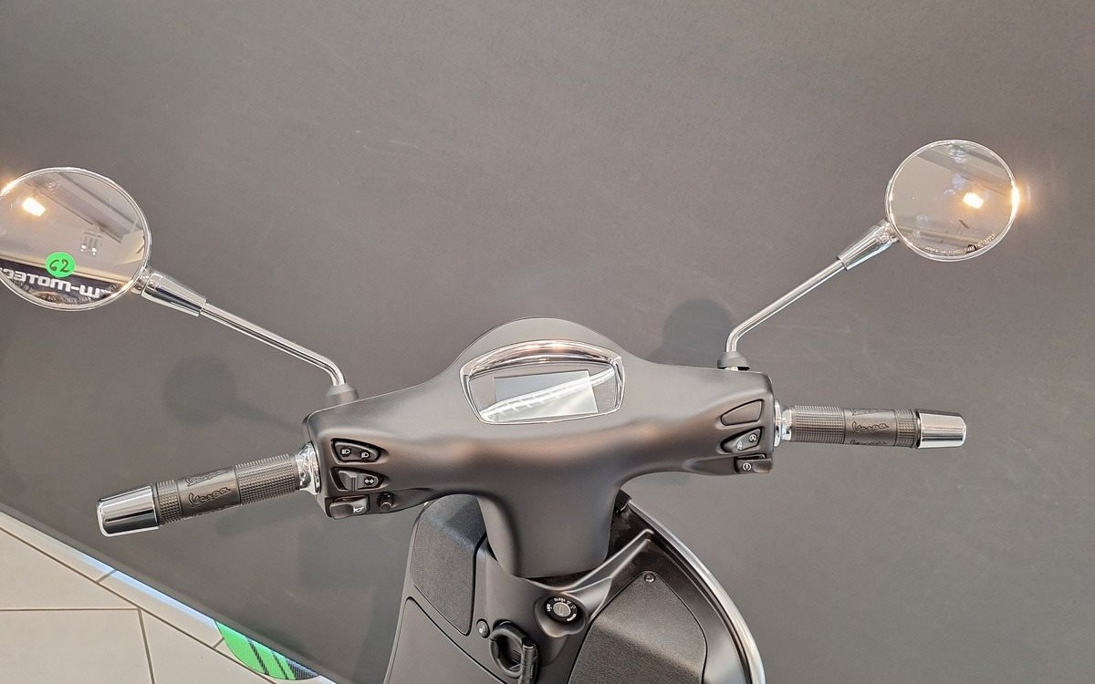 Angebot Vespa GTS 125 Super Tech