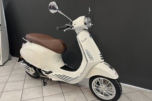 Angebot Vespa Primavera 50 4T