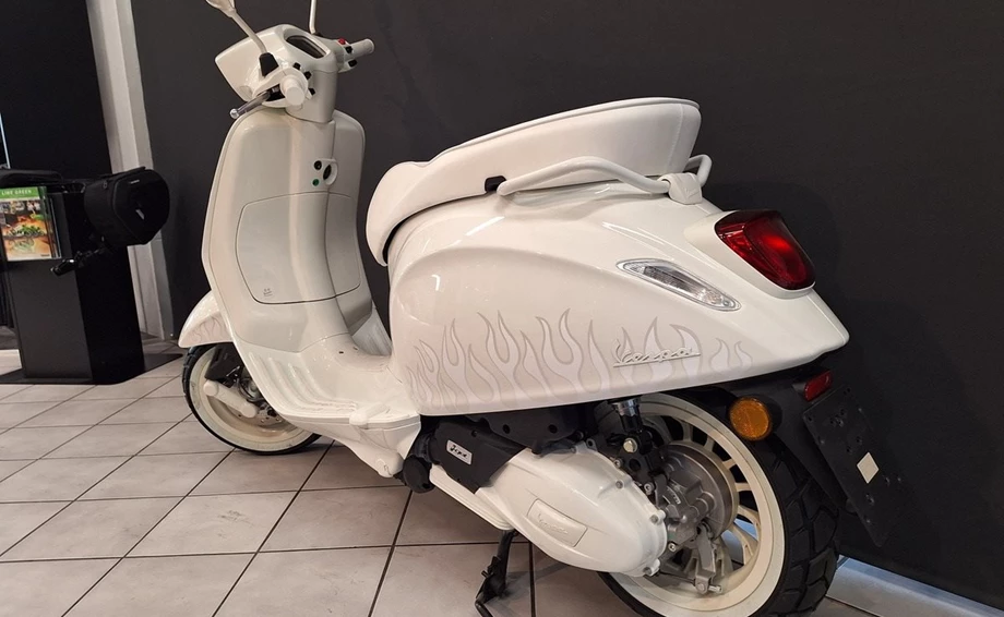 Angebot Vespa Sprint 125 S Bild 3: Angebot Vespa Sprint 125 S