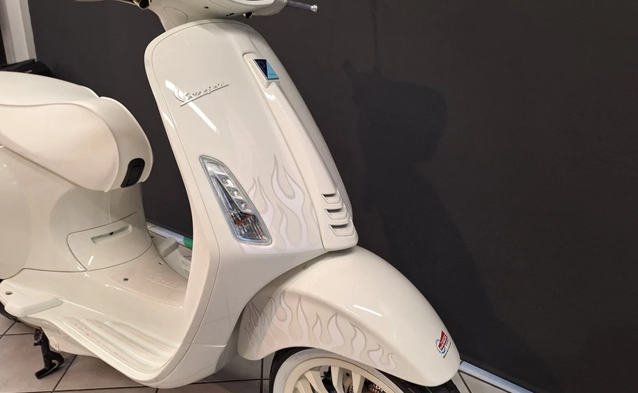 Angebot Vespa Sprint 125 S Bild 7: Angebot Vespa Sprint 125 S