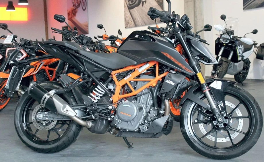 Angebot KTM 390 Duke Bild 1: Angebot KTM 390 Duke