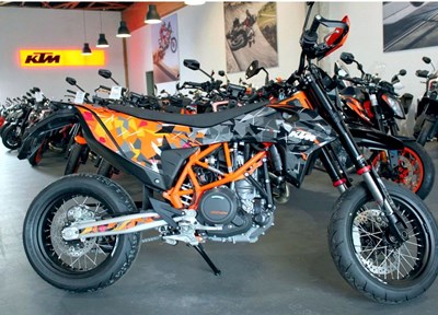 KTM 690 SMC R