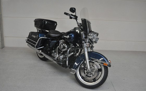 Gebrauchtmotorrad Harley-Davidson Road King Police FLHP - Bild 2