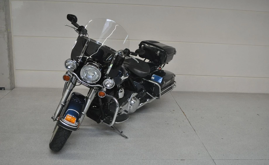 Angebot Harley-Davidson Road King Police FLHP Bild 3: Angebot Harley-Davidson Road King Police FLHP