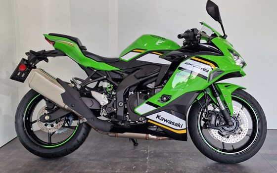 Neufahrzeug Kawasaki Ninja ZX-4RR - Bild 3 Neufahrzeug Kawasaki Ninja ZX-4RR - Bild 3