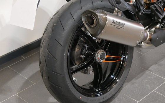 Gebrauchtmotorrad KTM 1290 Super Duke GT - Bild 13