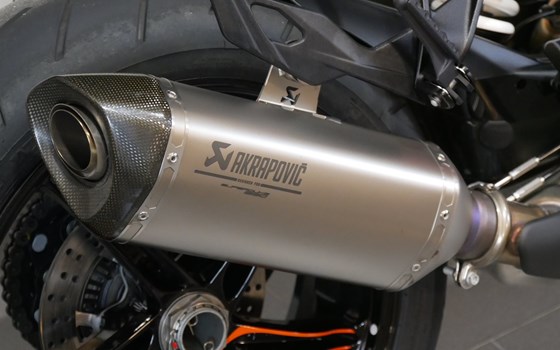 Gebrauchtmotorrad KTM 1290 Super Duke GT - Bild 11