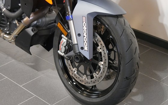 Gebrauchtmotorrad KTM 1290 Super Duke GT - Bild 14